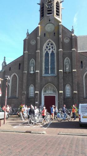 Nog een vudb-stop. Nu bij de kerk in Heerle