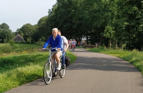 Joep met Ger op de tandem nasat ze weer zijn opgestapt na de vudb-stop