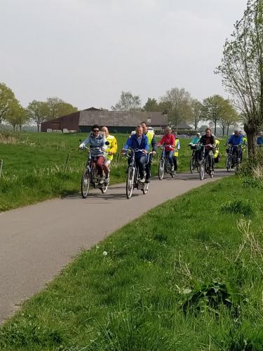 Lekker fietsen langs de Molenbeek.