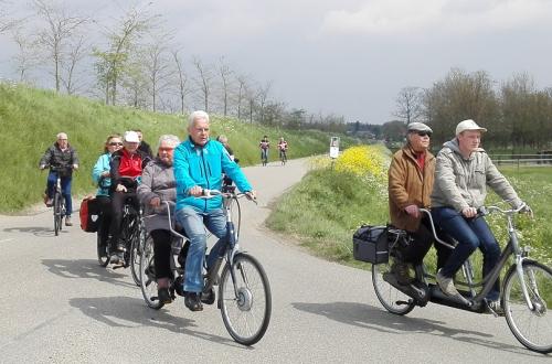 Enkele deelnemers tijdens de tocht van de Spartaan