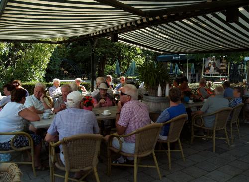 Voor aanvang van de uitwisselingstocht is er eerst koffie