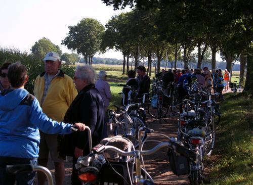 Een vudb-stop tijdens het ochtenddeel van de tocht van Wouw Doet