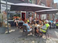 Lunchen bij Cafe De Bakker in Moerstraten